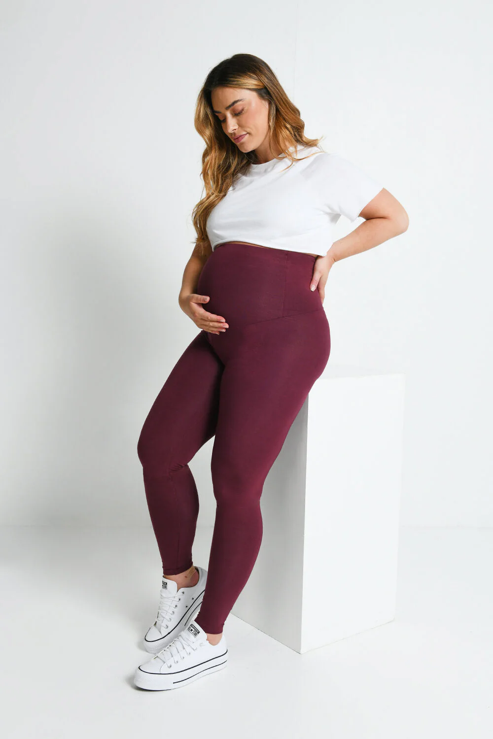 Maternity Lightweight Everyday Leggings - Burgundy - Image 5