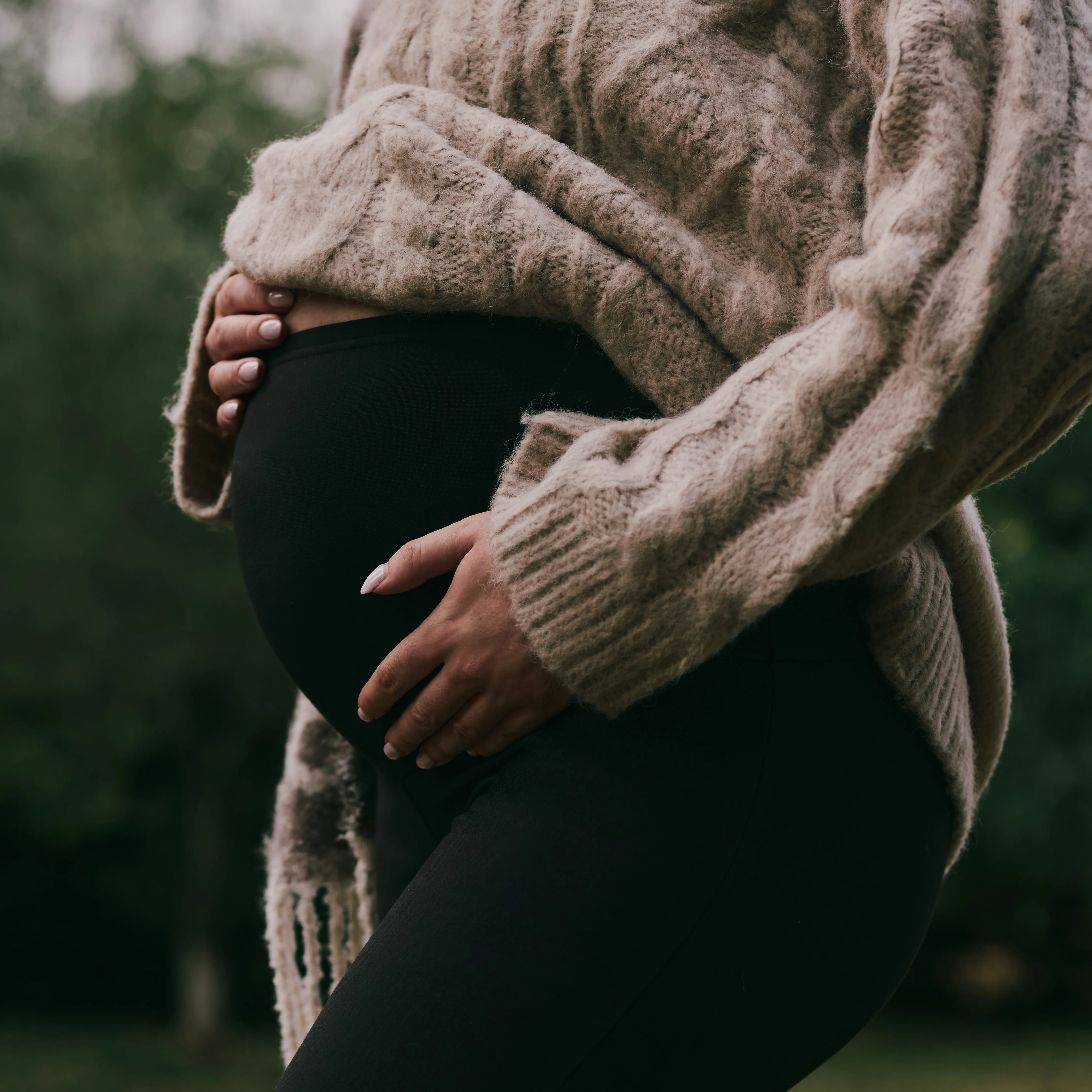 Maternity Winter Flare Leggings - Black Coffee - Image 4