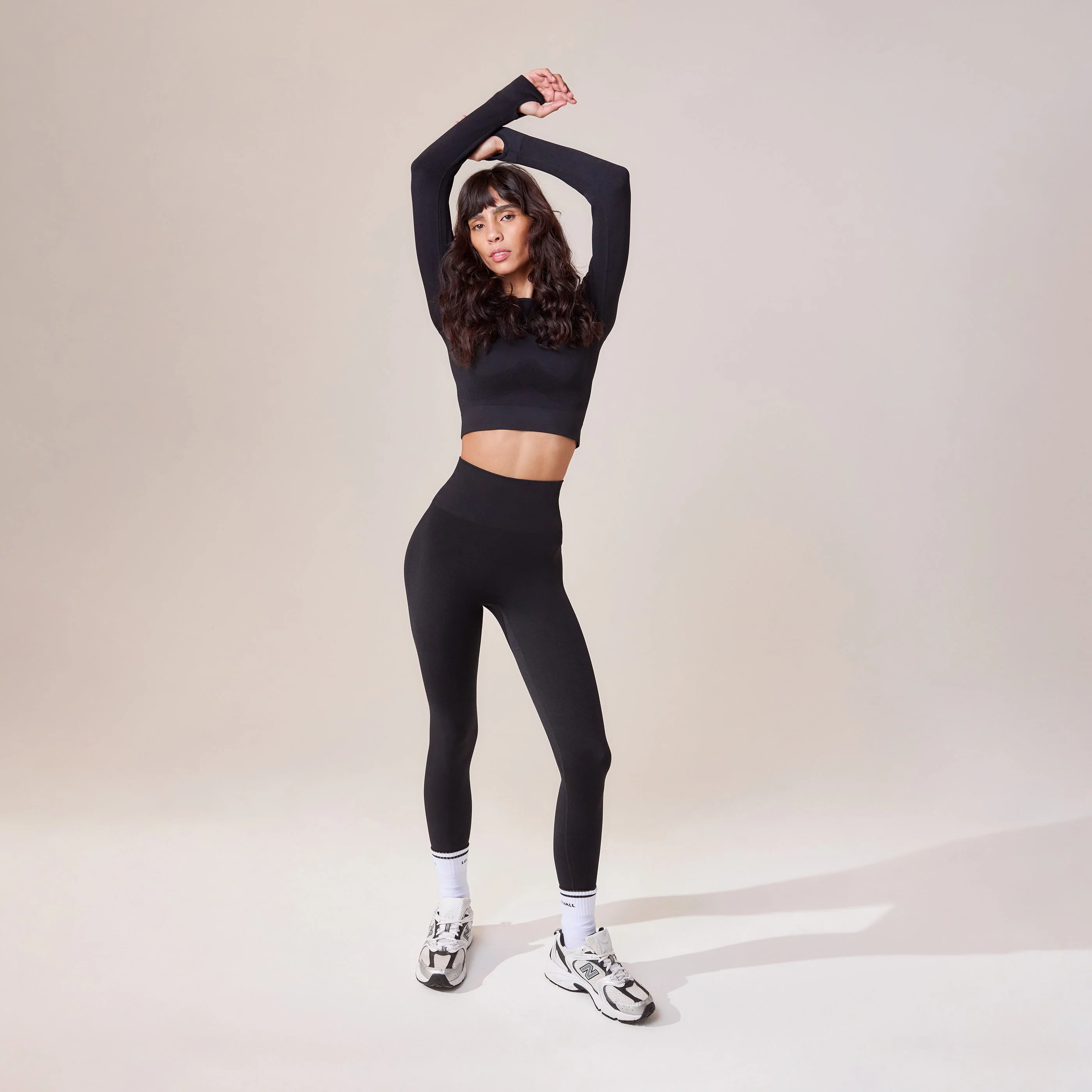 Sculpt Seamless Long Sleeve Top - Black - Image 6